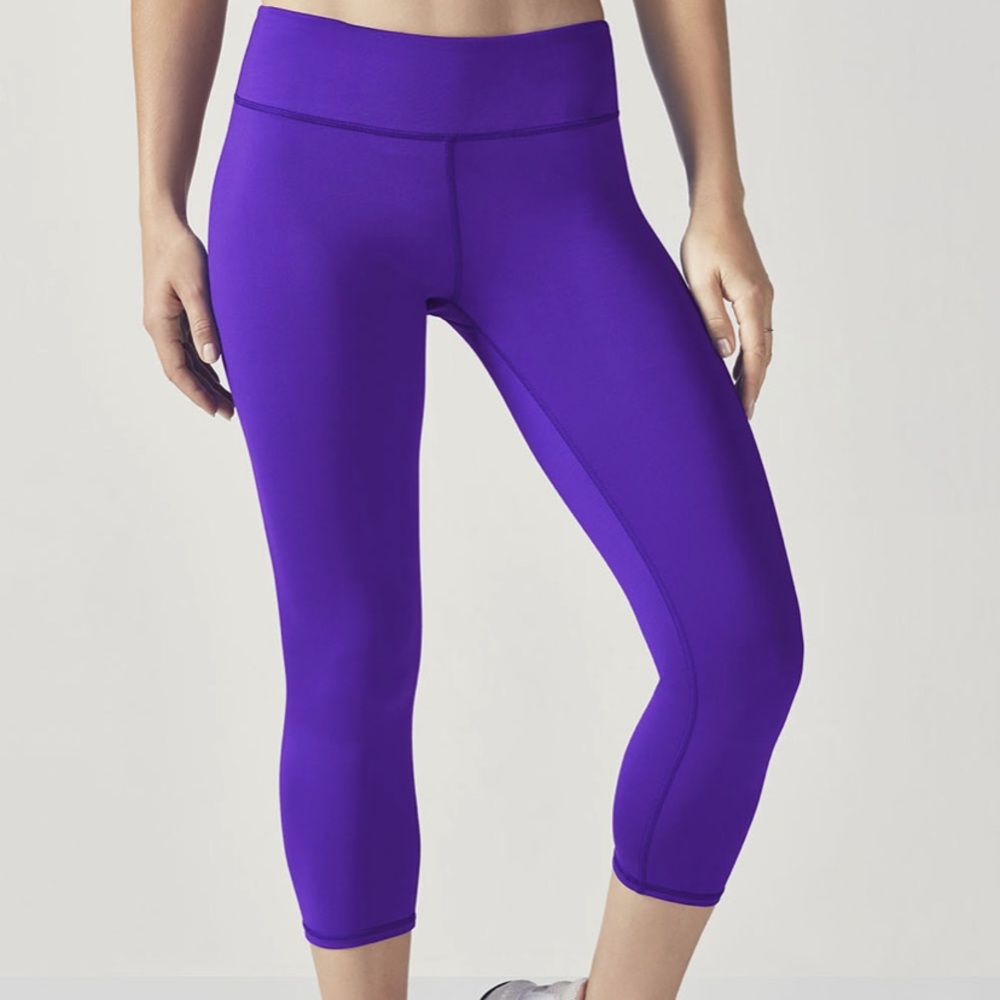 Cropped fabletics leggings